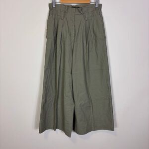 BCBGMaxazria Green High Waisted Cropped Wide Leg Dress Pants Small